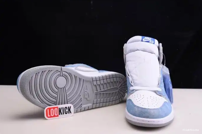 Hyper Jordan 1 Royal Retro High 555088-402 OG 0503